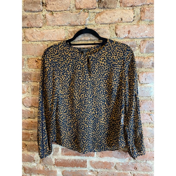 Banana Republic Knit Keyhole Animal Print Blouse